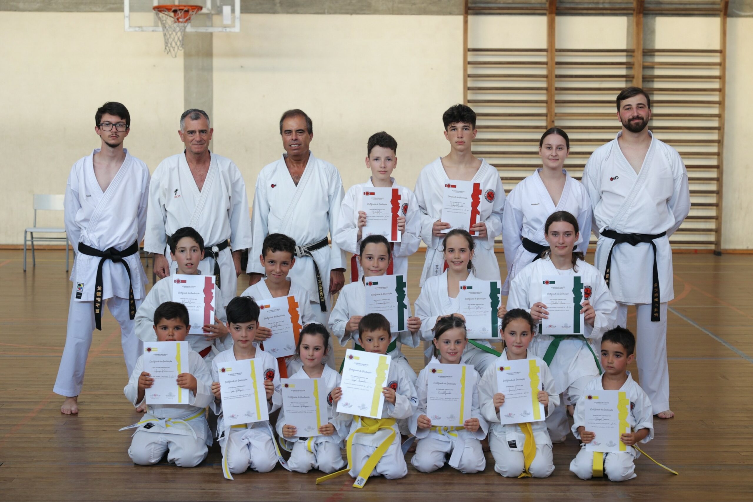 Academia De Karate “os Académicos” Realizou Exames De Graduação Rádio Cávado 